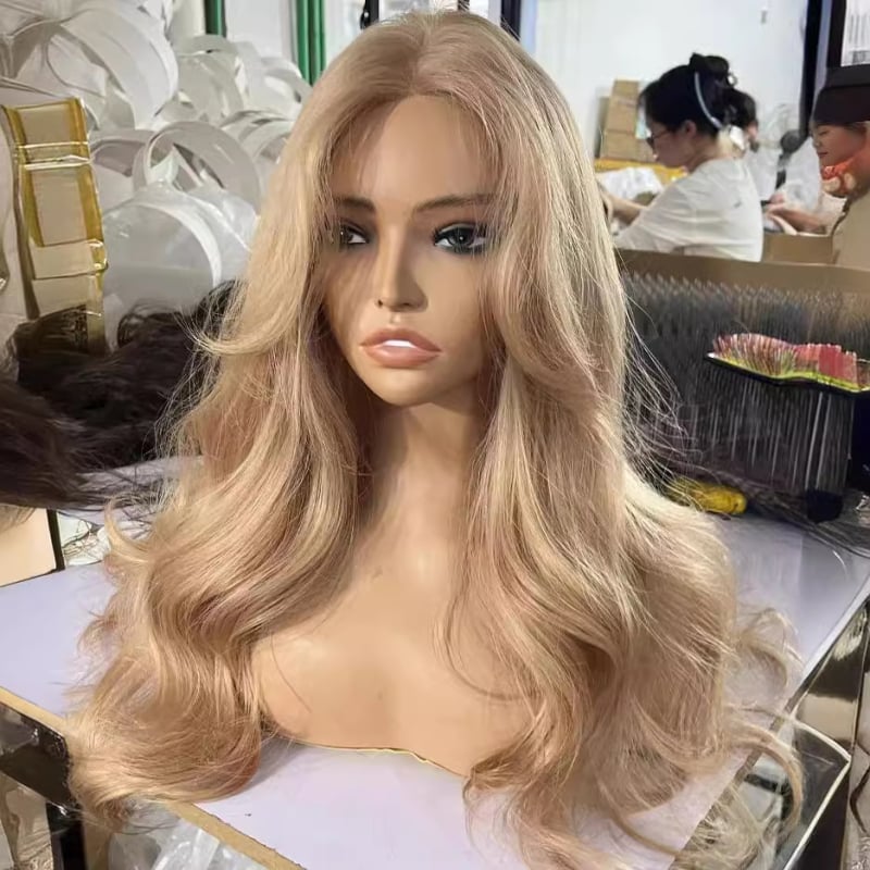 Perucă cu dantelă frontală în formă de U, volum în creștet, bucle mari și pufoase, complet lucrată manual, păr lung buclat cu breton oblic