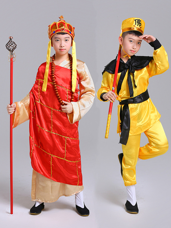 Sada kostýmov pre rolu: Tang Seng, Sun Wukong, Zhu Bajie, Sha Seng; polyester; vhodné pre rolové hranie v animáciách; pre deti do 17 rokov