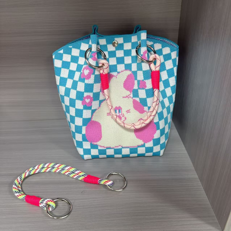 Γυναικεία πλεκτή τσάντα Tote με cartoon μοτίβο, πολυεστέρας, οβάλ σχήμα, κλείσιμο με λουκέτο, εσωτερική θήκη για φορητό υπολογιστή