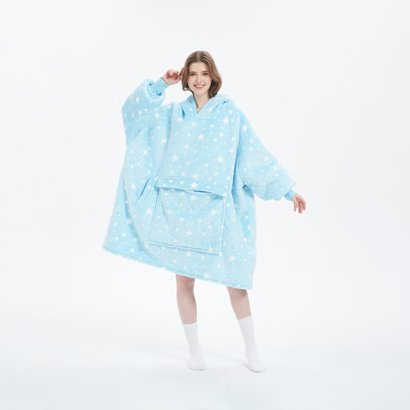 Plus-size pătură cu flanelă, cu glugă, cu buzunar mare — material poliester, greutate 300–500 g, pentru iarnă, calitate premium, stil modern minimalist