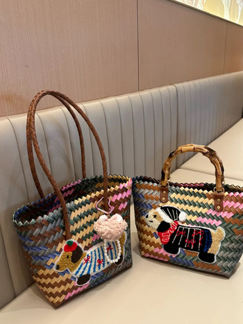 Πλεκτή PVC τσάντα χεριού, οβάλ παραλιακή τσάντα με ανοιχτή τσέπη, φρέσκο και γλυκό στυλ, PP επένδυση, καλοκαίρι 2024