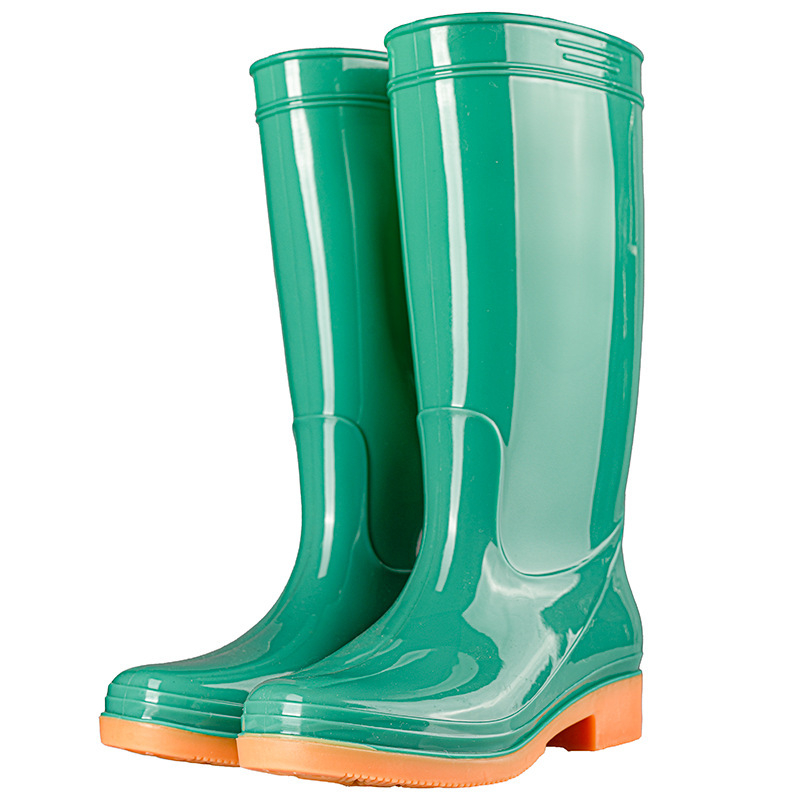 Γυναικείες γαλότσες βροχής PVC, με μεσαίο μήκος γάμπας, αδιάβροχες και αντιολισθητικές, με επένδυση από βαμβάκι.