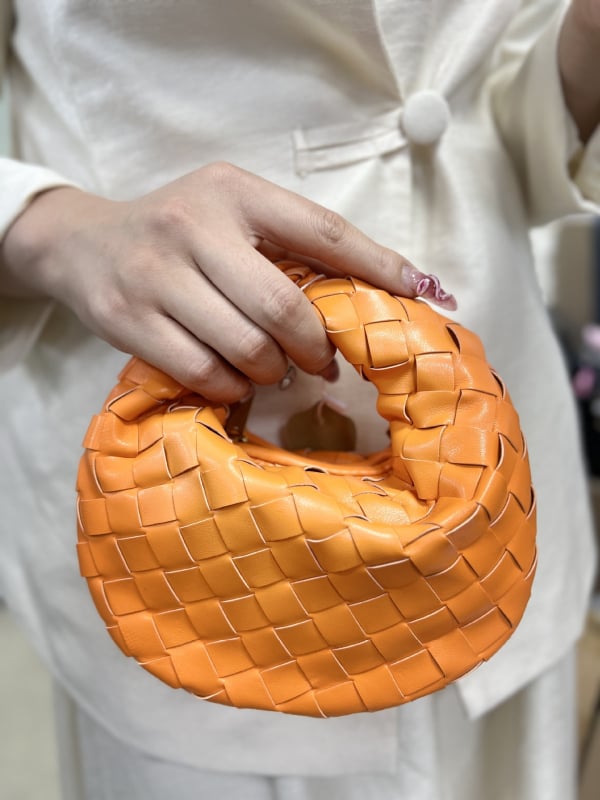 Geantă clutch mini din PU, în formă de dumpling, închidere cu fermoar, design tridimensional