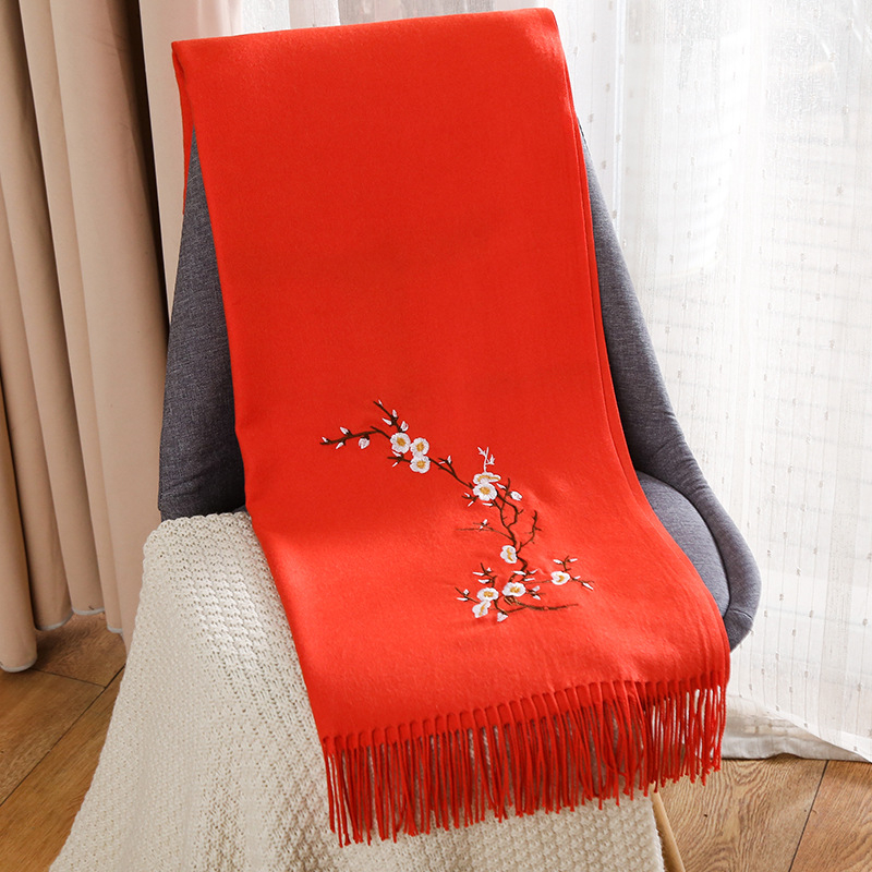 Imitált kasmírsál hímzéssel – szilva virág minta, warp szövés, meleg, téglalap alakú