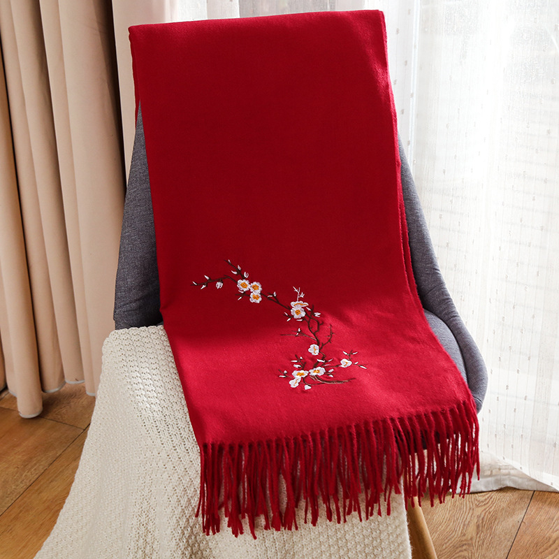 Imitált kasmírsál hímzéssel – szilva virág minta, warp szövés, meleg, téglalap alakú