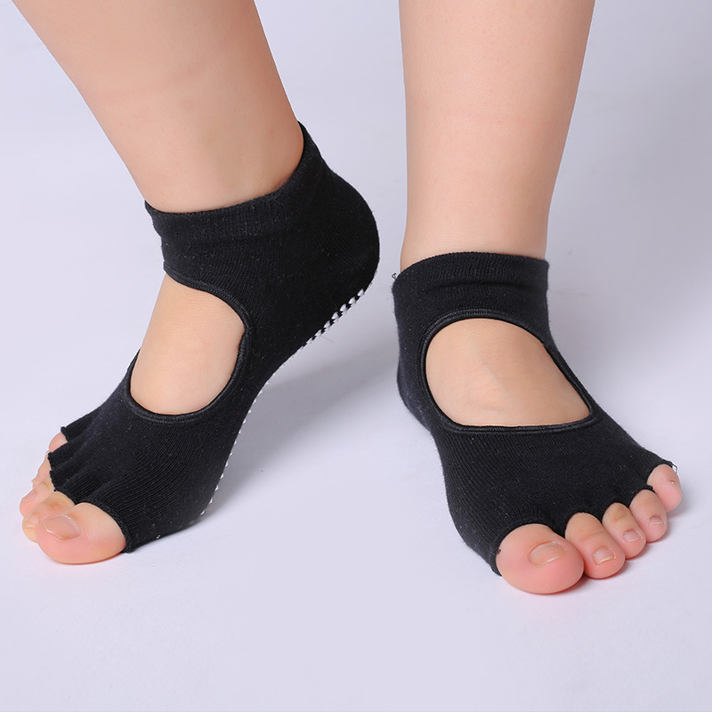 Чорапи за йога с пет пръста – памучни, неслизки, попиване на пот, плетени с една игла, модел 113019