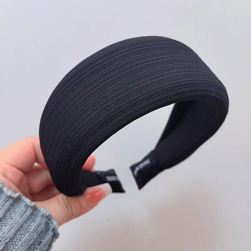 Bandă pentru cap pentru femei — design premium cu margine largă, lucrată manual, stil simplu, iarnă 2025