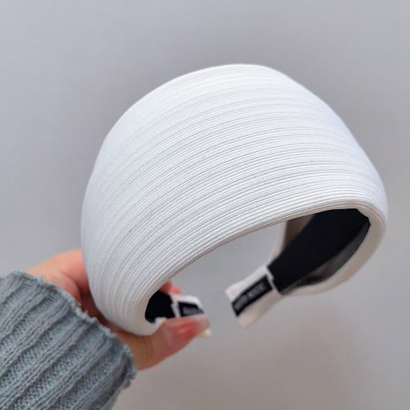 Bandă pentru cap pentru femei — design premium cu margine largă, lucrată manual, stil simplu, iarnă 2025