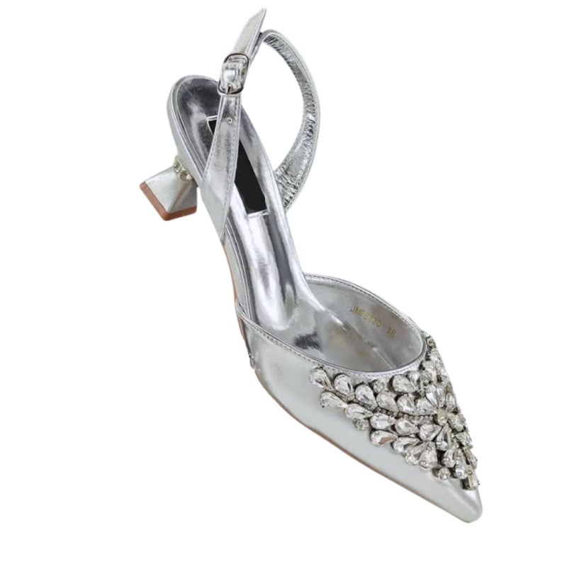 Pantofi de toc înalt cu partea superioară din mătase, vârf ascuțit, toc subțire, talpă din cauciuc, închidere cu șiret pe spate