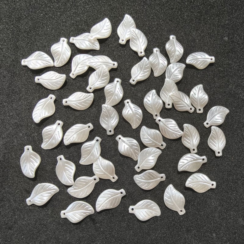 Αξεσουάρ - Ακρυλικές χάντρες σε σχήμα πεπονιού με μοτίβο φύλλου, βαμμένη επιφάνεια