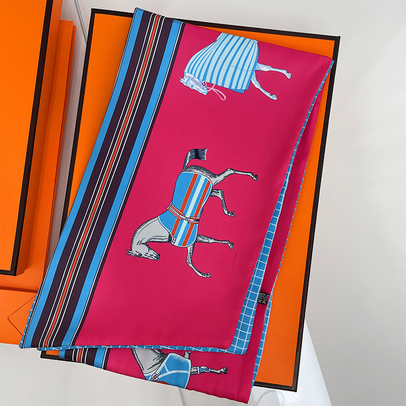 Halloween koponyás dekoratív sál twill selyemből, twill szövés, stílus: punk, niša — márka Jane Eyre Silk Edge