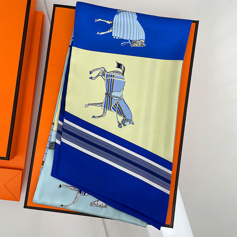 Halloween koponyás dekoratív sál twill selyemből, twill szövés, stílus: punk, niša — márka Jane Eyre Silk Edge