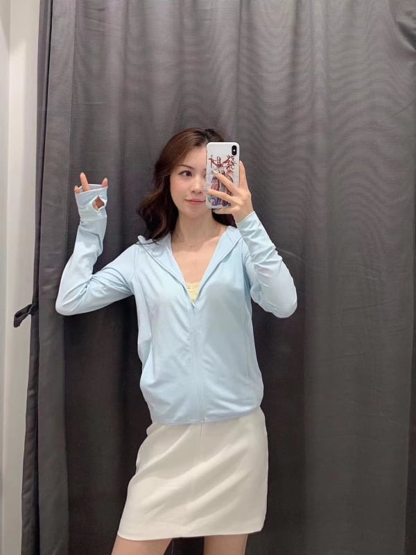 Ženski UV-zaštitni mrežasti kardigan s kapuljačom i zatvaračem, tanak ljeto, dugi rukavi, 70–80% poliester, poliester vlakna, organska pamuk — Ljeto 2023