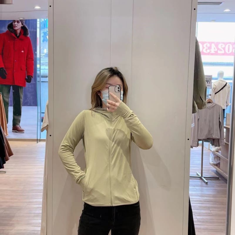 Ženski UV-zaštitni mrežasti kardigan s kapuljačom i zatvaračem, tanak ljeto, dugi rukavi, 70–80% poliester, poliester vlakna, organska pamuk — Ljeto 2023