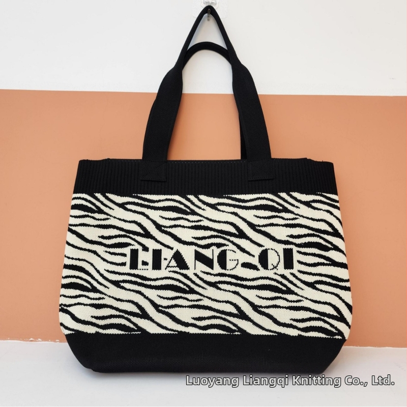 Taška typu bucket ZX — mestský štýl, polyester, zvislá štvorcová silueta, zatváranie šnúrkou, vnútorná kapsa na telefón