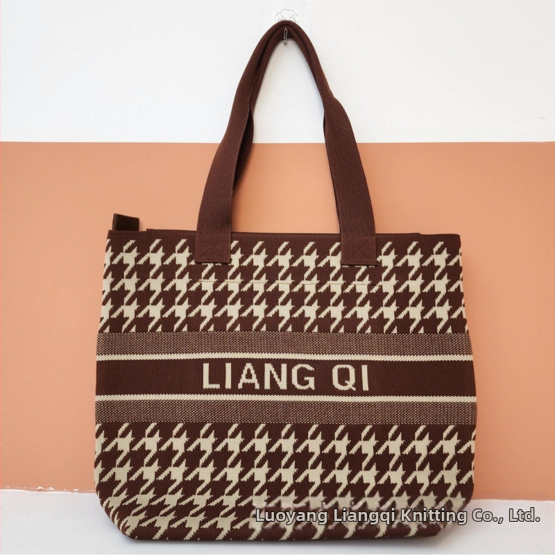 Taška typu bucket ZX — mestský štýl, polyester, zvislá štvorcová silueta, zatváranie šnúrkou, vnútorná kapsa na telefón