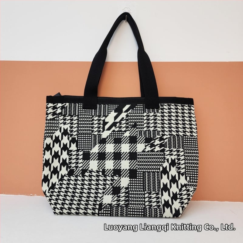 Taška typu bucket ZX — mestský štýl, polyester, zvislá štvorcová silueta, zatváranie šnúrkou, vnútorná kapsa na telefón