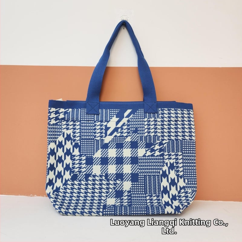 Taška typu bucket ZX — mestský štýl, polyester, zvislá štvorcová silueta, zatváranie šnúrkou, vnútorná kapsa na telefón