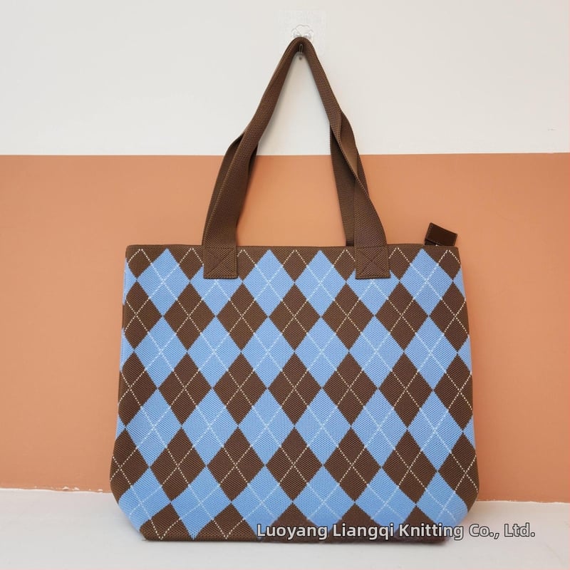 Taška typu bucket ZX — mestský štýl, polyester, zvislá štvorcová silueta, zatváranie šnúrkou, vnútorná kapsa na telefón