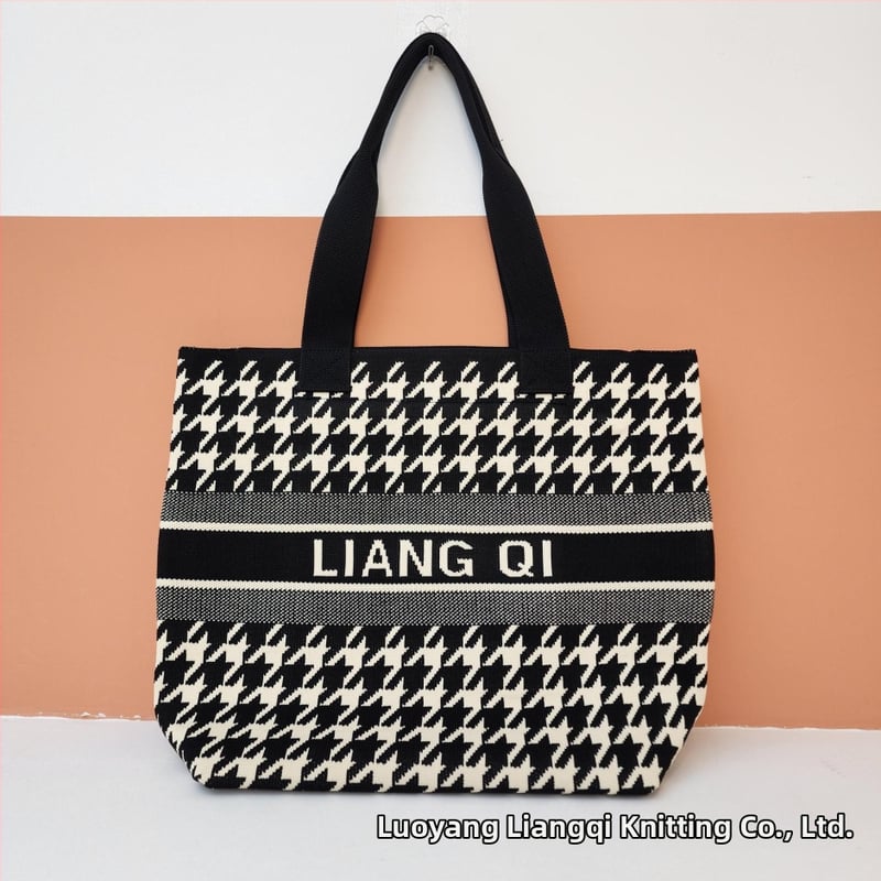 Taška typu bucket ZX — mestský štýl, polyester, zvislá štvorcová silueta, zatváranie šnúrkou, vnútorná kapsa na telefón