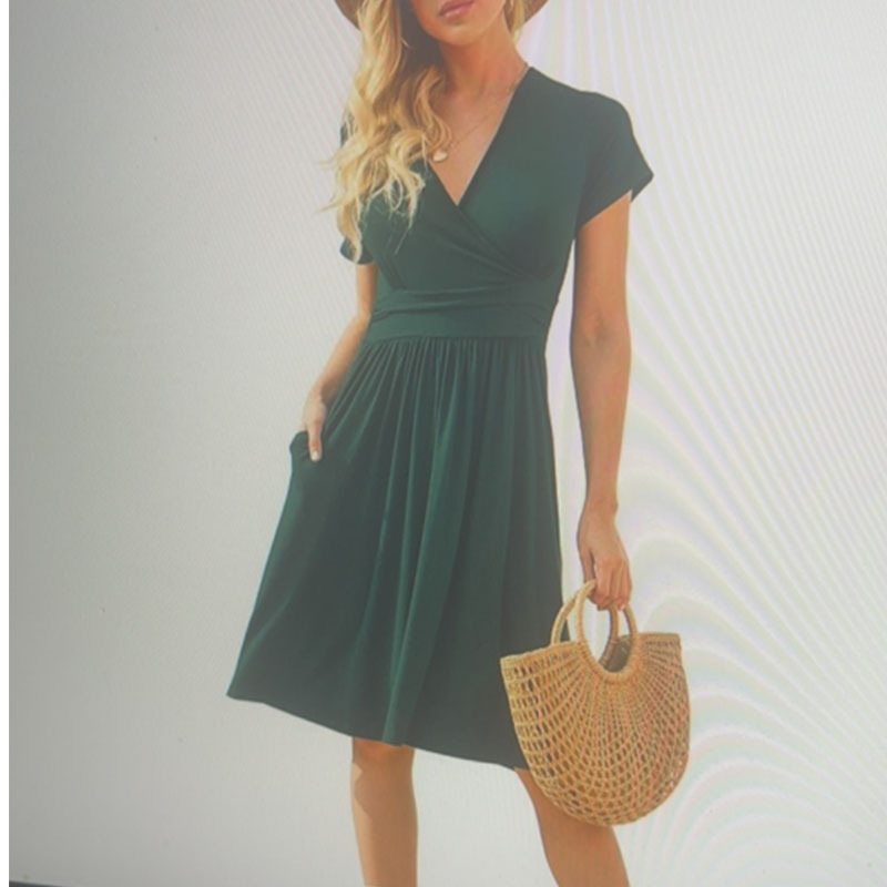 Midi šaty s vreckami, bodkový vzor, okrúhly výstrih, krátke rukávy, voľný pás • Materiál: Polyesterové vlákno • Vzor: Bodky • Výstrih: Okrúhly • Rukávy: Krátke