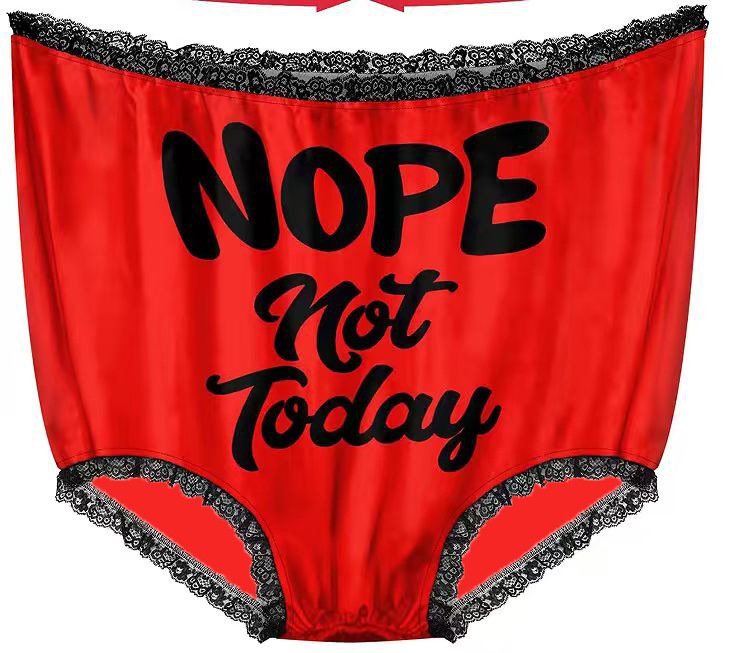 Unisex saténové Granny nohavičky – Nové a zábavné spodné prádlo na Halloween a rolové hry, 100% satén, jar 2022, vhodné pre vek 25–29