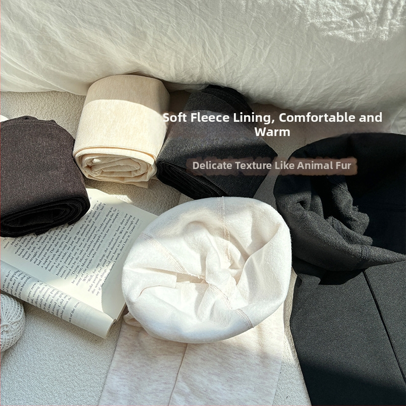 Θερμικά καλσόν με ριγέ μοτίβο, παχιά φλίς, ανάμειξη βισκόζης-πολυεστέρα, υψηλή ελαστικότητα, εφαρμοστό κόψιμο