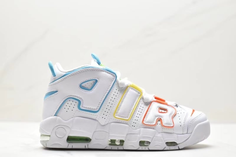 Αθλητικά παπούτσια καθημερινής χρήσης με επάνω μέρος από γνήσιο δέρμα, εσωτερική σόλα από φυσικό δέρμα, καουτσούκ σόλα, ύψος τακουνιού 3–5 cm, σχέδιο αύξησης ύψους