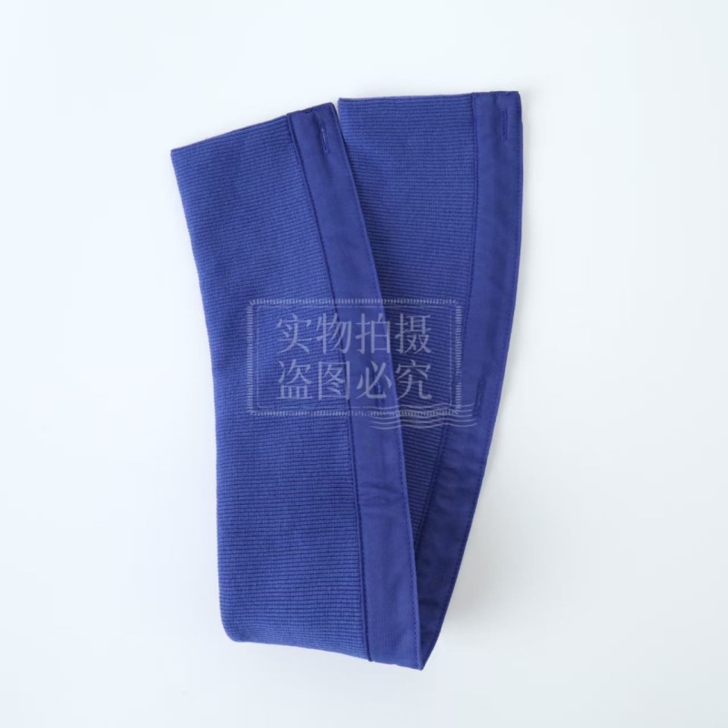 Pufi kabát gallérvédő, levehető menetes kivitel, meleg, cserélhető gallér, uniszex. Anyag: poliészter fonal. Szezon: őszi 2025. Felnőttek