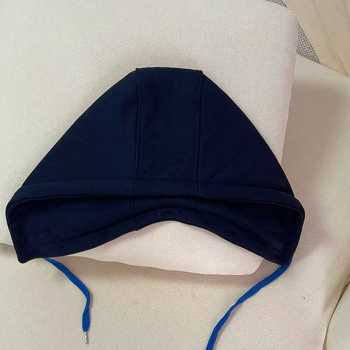 Kapucnis dzseki levehető elől, egyszínű pamut, kevert bélés, lazább stílus, tavasz 2025, felnőttek