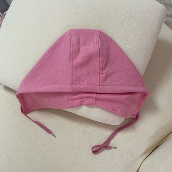 Kapucnis dzseki levehető elől, egyszínű pamut, kevert bélés, lazább stílus, tavasz 2025, felnőttek