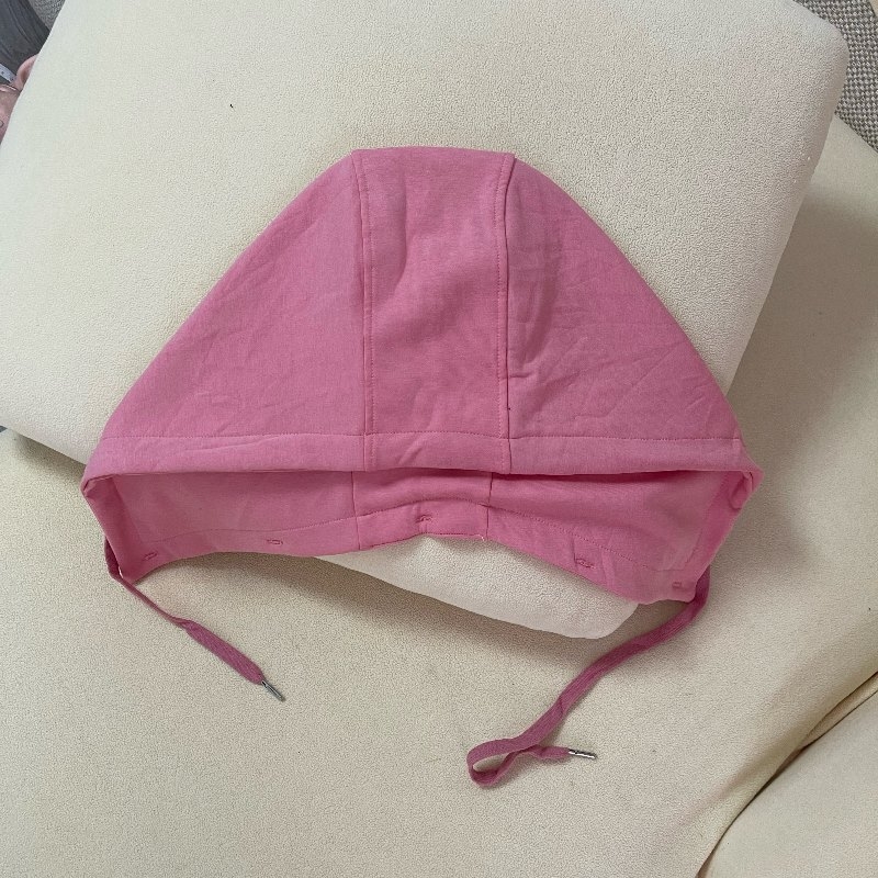 Kapucnis dzseki levehető elől, egyszínű pamut, kevert bélés, lazább stílus, tavasz 2025, felnőttek