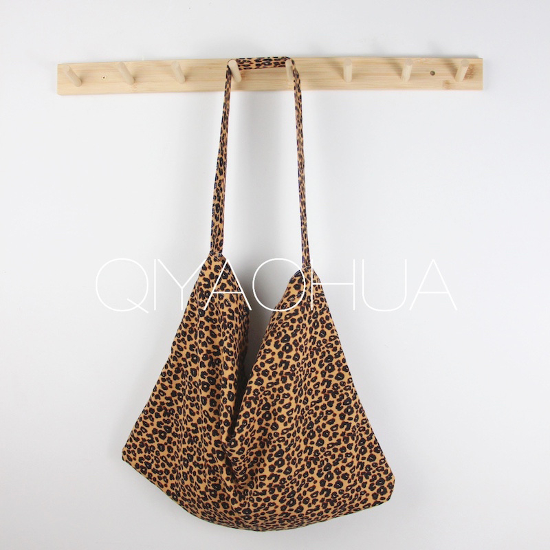 Corduroy Tote Bag με ανοιχτή τσέπη, Unisex στυλ, Οριζόντιο τετράγωνο σχήμα