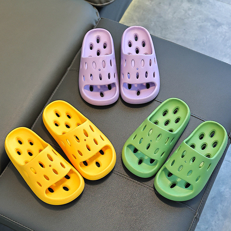 Gyerekek EVA fürdőpapucs – gyorsan száradó, csúszásmentes, szellőző üreges kialakítás, uniszex, szülő-gyerek papucs