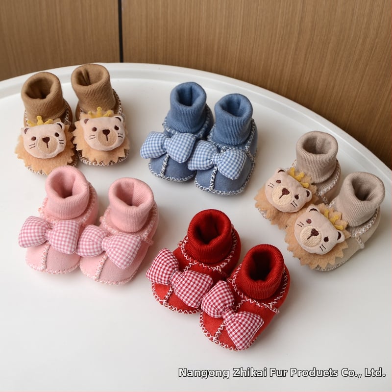 Χειμωνιάτικα παπούτσια μωρού με βελούδινο επάνω μέρος, επένδυση από τεχνητή γούνα, ραφή σόλας με το χέρι, σχέδιο καρτούν (Ηλικία 6–12 μηνών, αναπνεύσιμα, ζεστά)