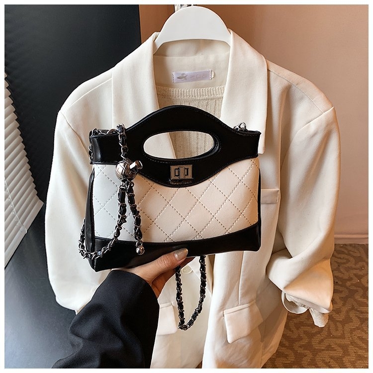 Geantă mini crossbody cu lanț, quilt diamantat, PU, închidere cu fermoar, buzunar ascuns