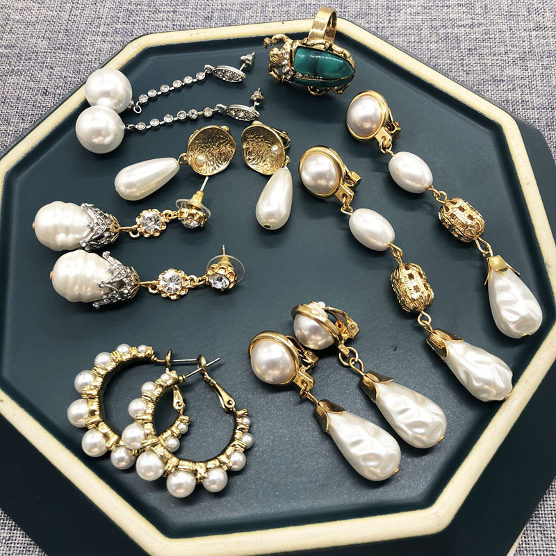 Függő fülbevalók, közepes hosszúságú fülbevalók, barokk fülbevalók gyöngy láva hatással