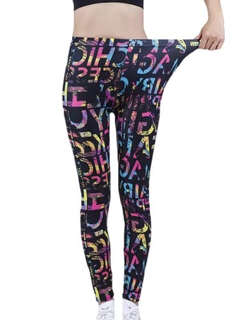 Нови трансгранични европейски и американски стил 3D принтирани йога панталони за жени, повдигащи бедрата, прилепнали спортни клинове, модерни фитнес панталони