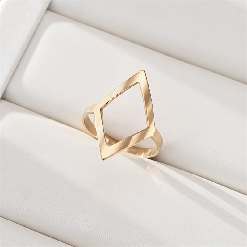 Inel nou din oțel inoxidabil cu stea modernă cu cinci colțuri, croială unică, formă de inimă sculptată, inel simplu din oțel titan