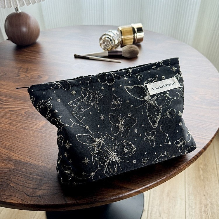 Чанта клъч в ретро стил с модерен китайски дизайн, преносима чанта за съхранение, голям капацитет за пътуване и грим.