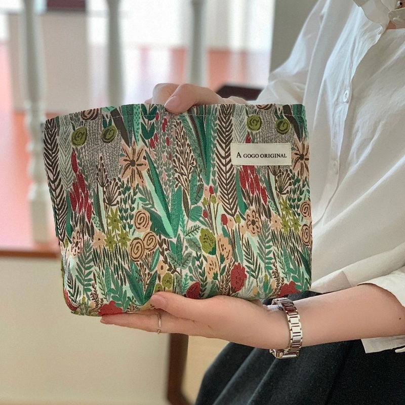 Чанта клъч в ретро стил с модерен китайски дизайн, преносима чанта за съхранение, голям капацитет за пътуване и грим.