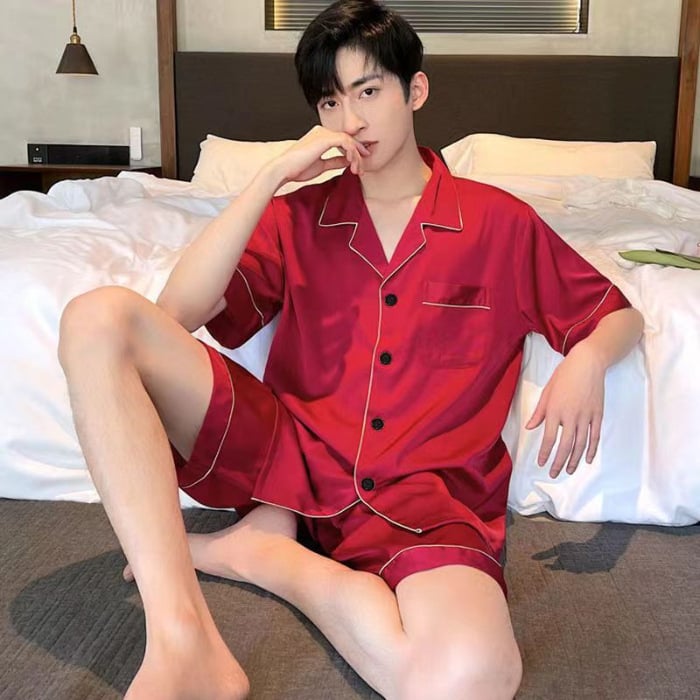 Ανδρικές καλοκαιρινές πιτζάμες και σορτς με κοντά μανίκια για το εξωτερικό εμπόριο, λεπτό κορεάτικο στυλ από μετάξι πάγου για νέους, μονόχρωμο, υψηλής ποιότητας για το σπίτι.