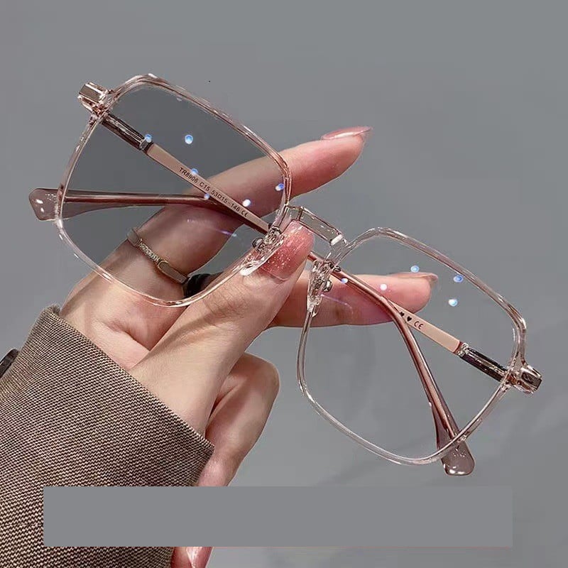 Κομψά γυαλιά ανάγνωσης με φωτοχρωμική επίστρωση κατά του μπλε φωτός, μεγάλο σκελετό, πολυτελή εμφάνιση, εφέ αδυνατίσματος και οπτικούς φακούς μονοόρασης.