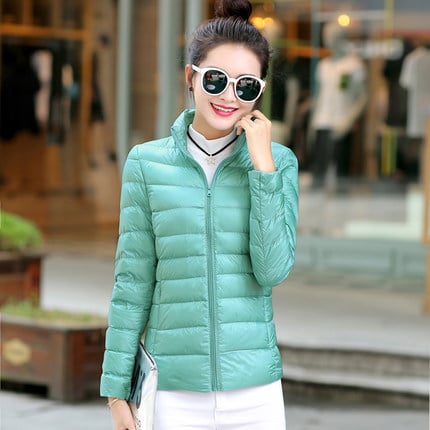 Есен/Зима 2024 Ново дамско леко пухено яке с яка стойка, късо ежедневно тънко пухено палто, големи размери на едро