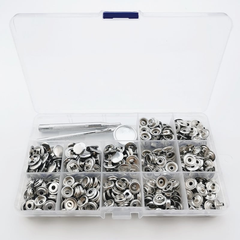 100 σετ κουμπωμάτων από ανοξείδωτο ατσάλι 12 mm + 3 εργαλεία εγκατάστασης, συσκευασμένα σε μεταλλικό κουτί, 203 κουμπώματα, διαθέσιμα για διασυνοριακό εμπόριο.
