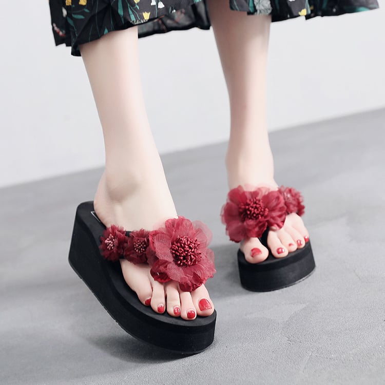 Γυναικεία σανδάλια 6 cm σε νέο στυλ, μοντέρνα και ευέλικτα για καλοκαιρινή χρήση, παπούτσια θαλάσσης με χοντρή σόλα, χαριτωμένα σανδάλια για διακοπές στην παραλία για γυναίκες.