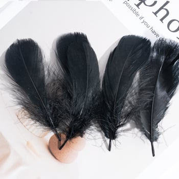 50 fekete toll/készlet, pulykatoll, libatoll, barkács dekorációs ékszerek nagykereskedelemben, hajdíszek, tollanyagok és szalagok.