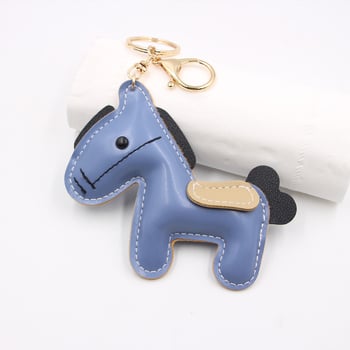 Modern, luxus ékszerek a Ló évére, póni medálok, ajándékok, póni autó kulcstartók, medálok, táskák, ruházati kiegészítők