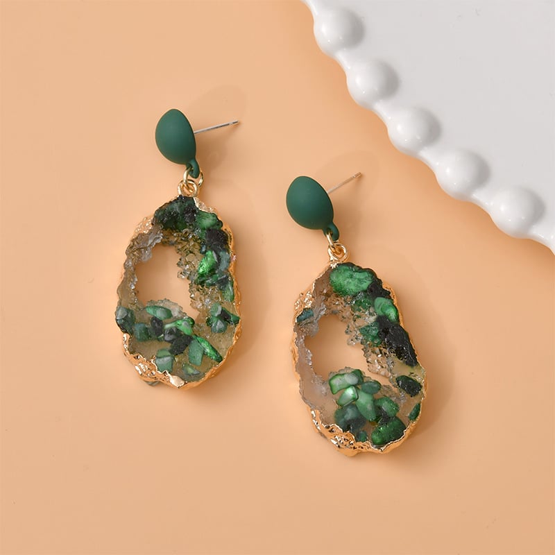 2023 új smaragdzöld divatos niche fülbevaló nagykereskedelemben, koreai szabálytalan geometrikus fülbevalók nőknek