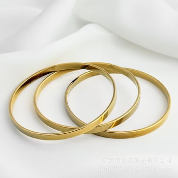 Трансгранична горещо продавана усукана гривна от неръждаема стомана с квадратна тел, бижута с вълнообразна титаниева стомана, сферични бижута